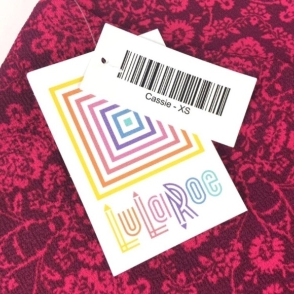 LULAROE Cassie Skirt Floral Pencil Moroccan Damask Raspberry Stretch Size XS NWT - Picture 7 of 8